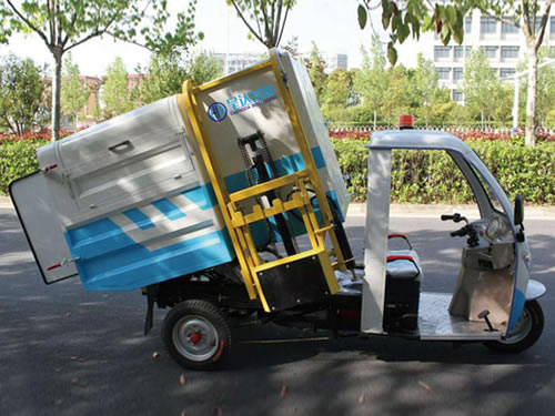 CD-4F02B三輪側翻桶車